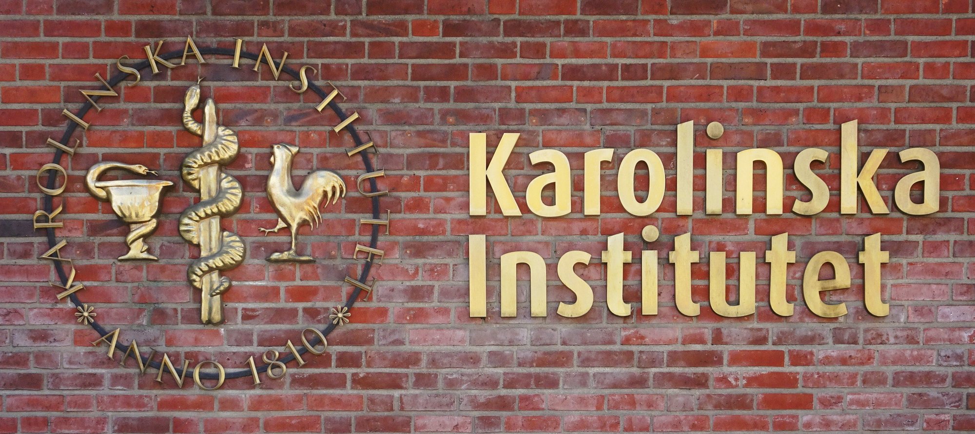 Karolinska_Institutet_Campus_Solna,_entré,_2019
